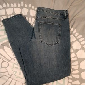 Crop jeggings size 16